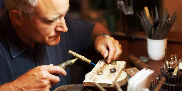 Дизайнер ювелирных украшений: обучение